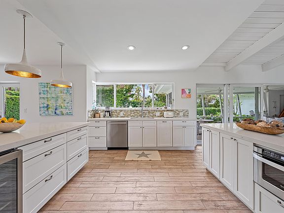 5th image of 145 Beacon Ln
