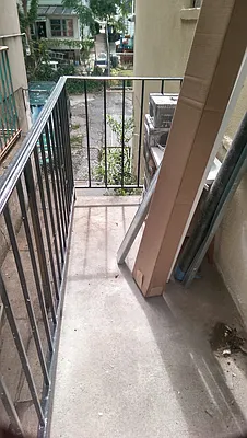 Rented by BuySell Real Estate Inc | media 18