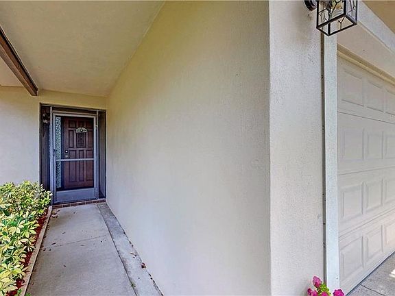 5th image of 6301 Hofstra Ct E