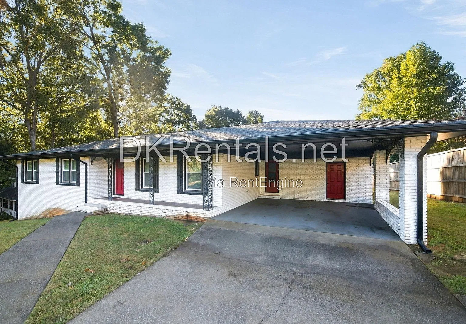 3 bed, 2.0 bath, 1647 sqft, $1,950 — Photo 2