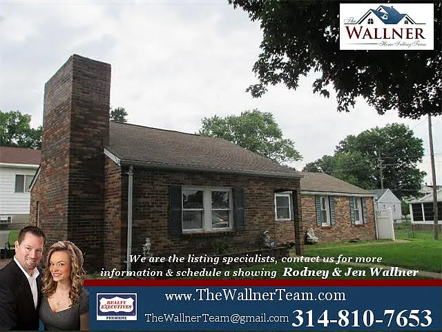 209 W Holden Ave photo 1