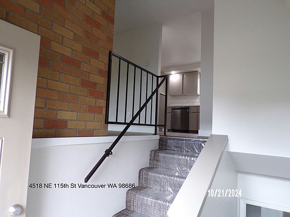 2nd image of 4518 NE 115th St #1
