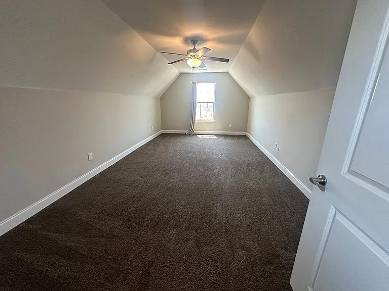 6311 Lantern Ridge Ln — Photo 33