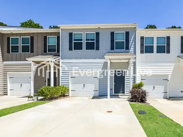 112 Village Green Dr, Adairsville, GA 30103
