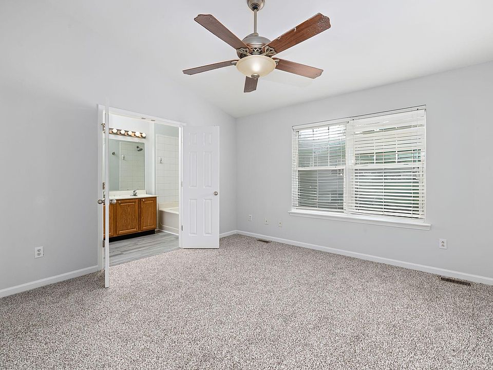 1st image of 1237 Stone Manor Dr