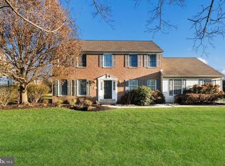 175 Sunset View Dr, Doylestown, PA 18901