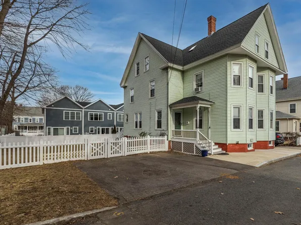 25 Friend St, Portsmouth, NH 03801