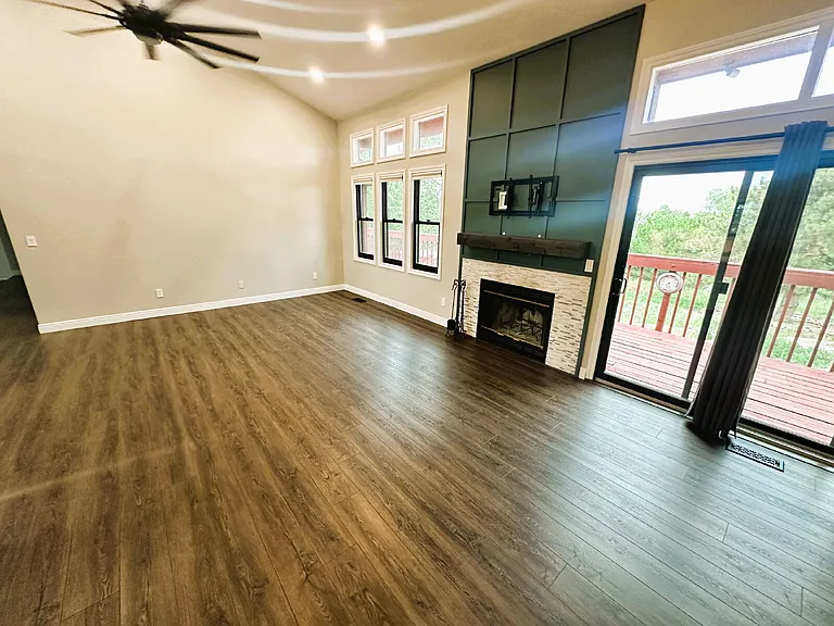 8300 Leesburg Ct — Photo 12