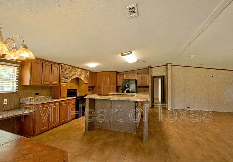 631 County Road 270 — Photo 9