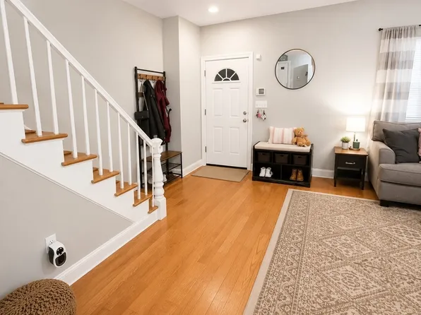 3 Sexton Ct #1, Dorchester, MA 02125
