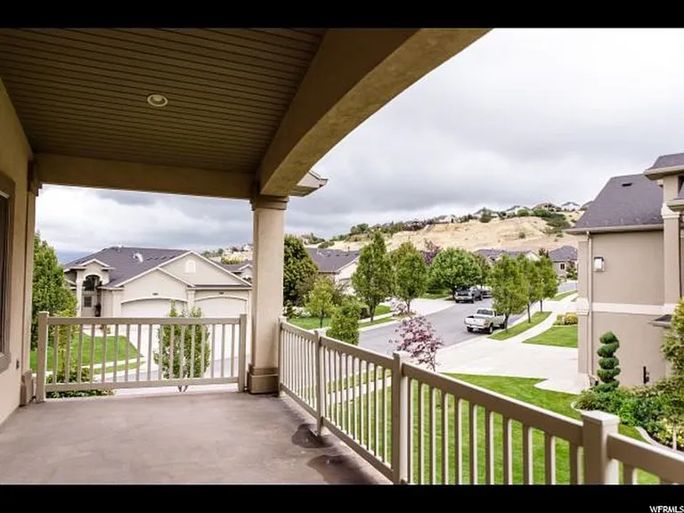 625 S Edgewood Dr E — Photo 14