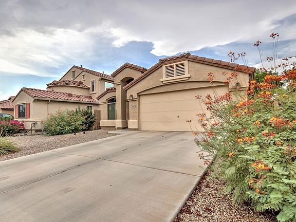3rd image of 3882 E Hematite Ln
