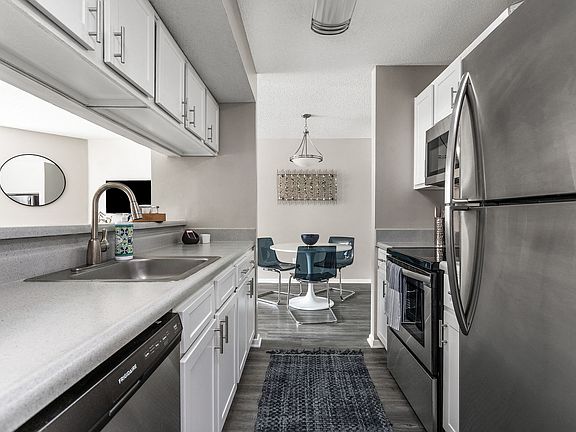 Kitchen and Dining Room - Stonebridge Crossing