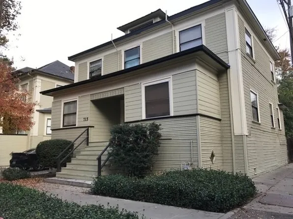 715 18th St, Sacramento, CA 95811