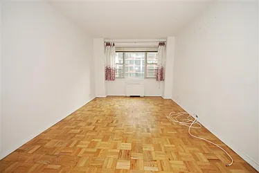 Rented by Luxury Habitat