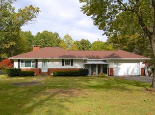 1611 State Line Rd, Niles, MI 49120