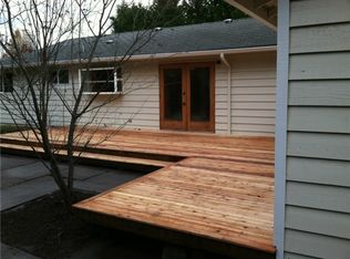 19037 73rd Ave NE, Kenmore, WA 98028