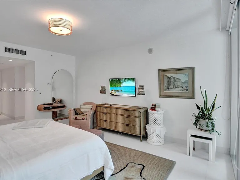 2627 S Bayshore Dr #506 — Photo 25