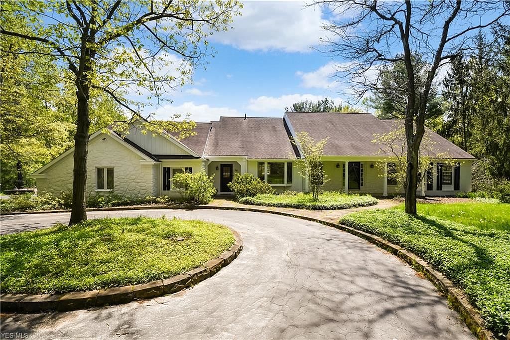 33000 Fairmount Blvd, Pepper Pike, OH 44124 Zillow