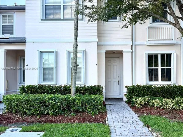 153 SE 28th Pl Unit 7, Homestead, FL 33033