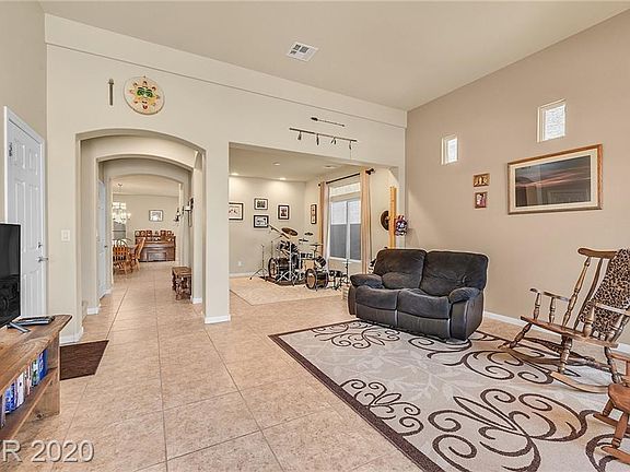 3rd image of 9719 Toad Hollow St