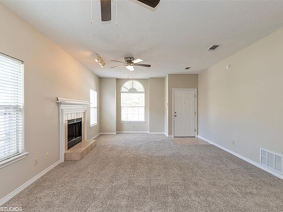 4th image of 4117 Wynford Cir