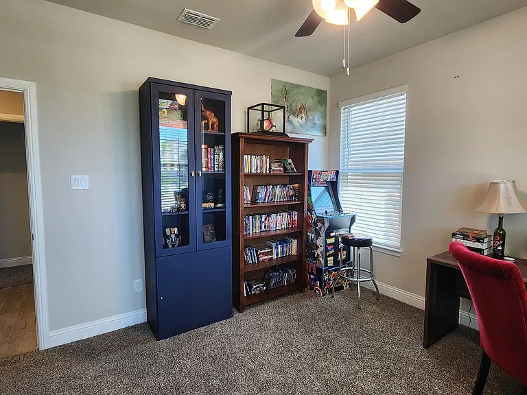 2221 Redwing Dr — Photo 16