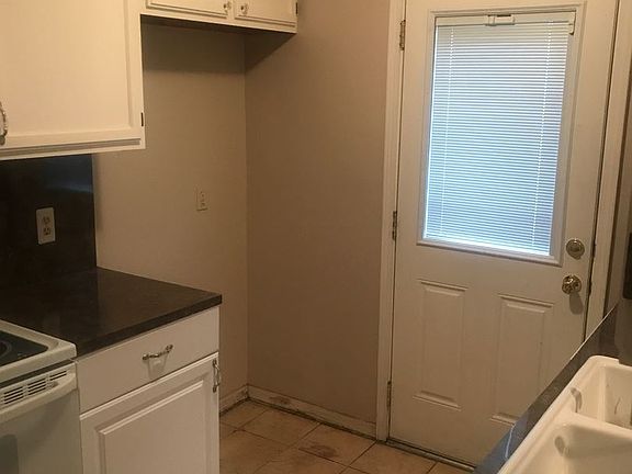 4th image of 5705 E Texas St APT 150