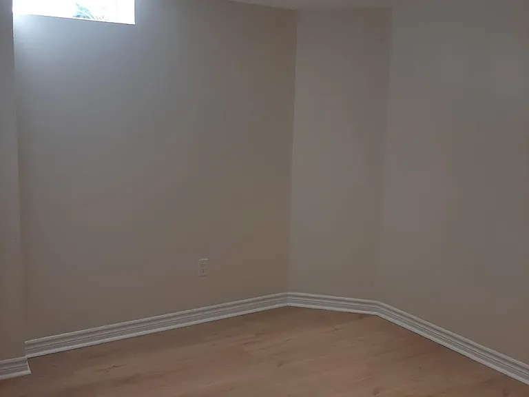 23 Sweet Water Cres #BASEMENT — Photo 14