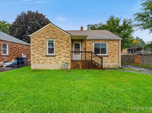 283 S Aldine St, Elgin, IL 60123