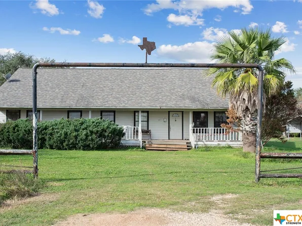 571 County Road 395, Louise, TX 77455