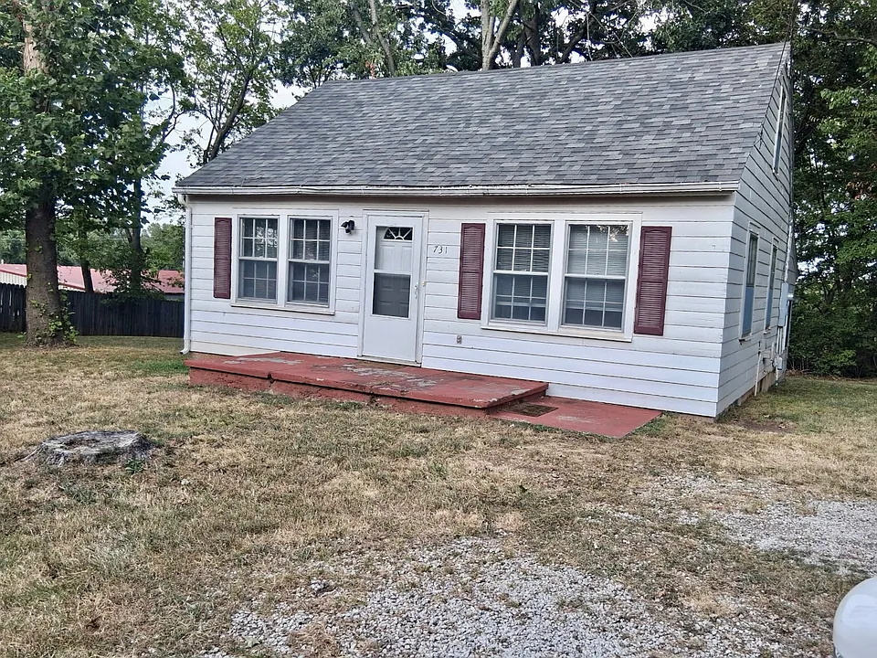 731 Rex Ave