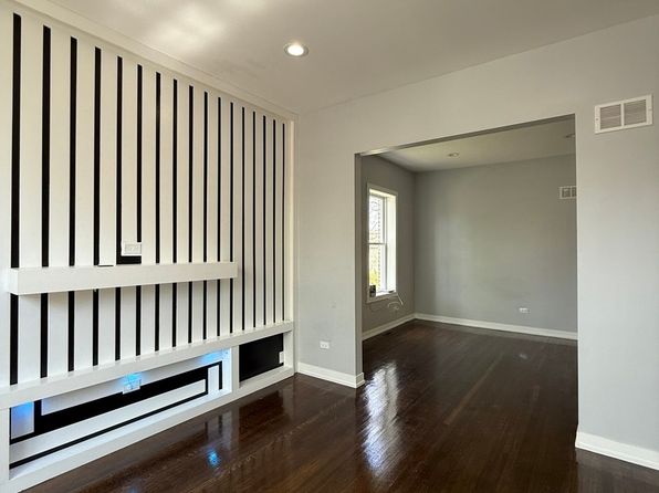 (undisclosed Address), Chicago, IL 60644