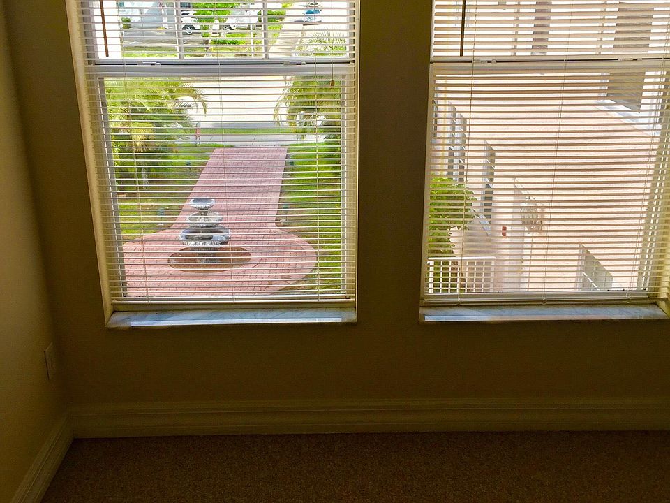 1st image of 1805 19th Pl APT 205
