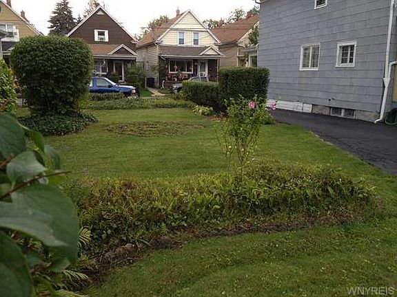 5th image of 299 Longnecker St