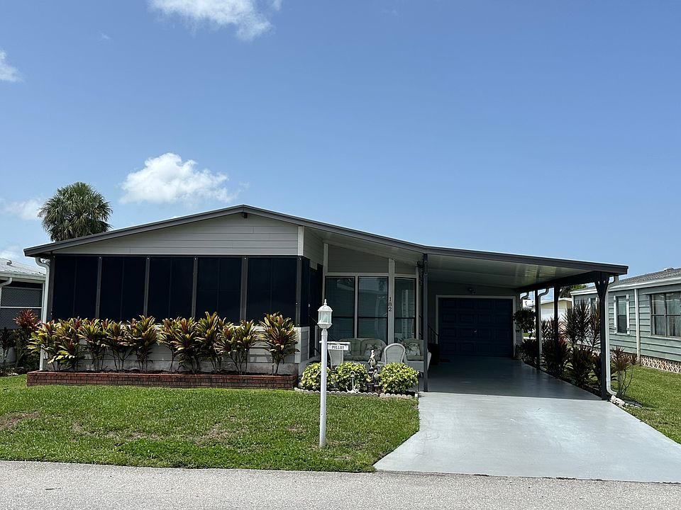1st image of 182 Fan Palm Ln