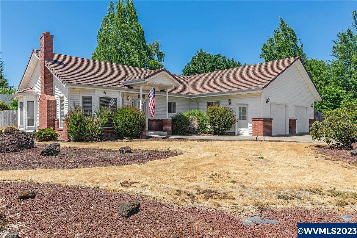 2325 NW Crimson Ct, Mcminnville, OR 97128 MLS 807374 Zillow