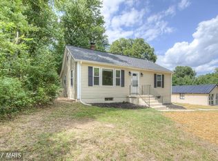 19 New Hope Church Rd, Fredericksburg, VA 22405