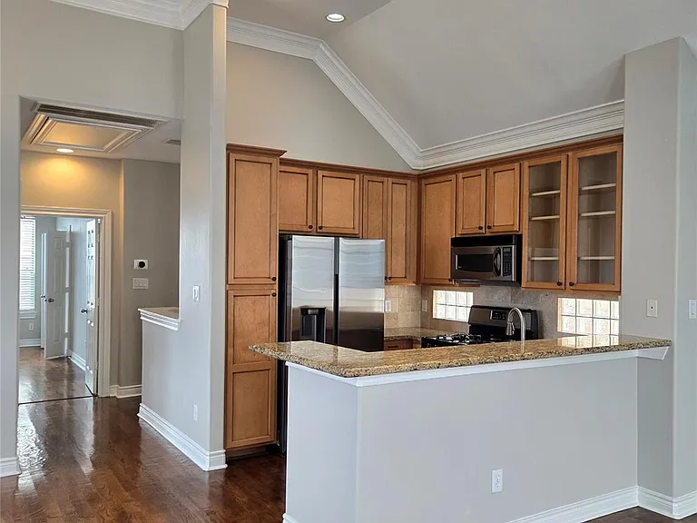 3440 Cline St — Photo 21