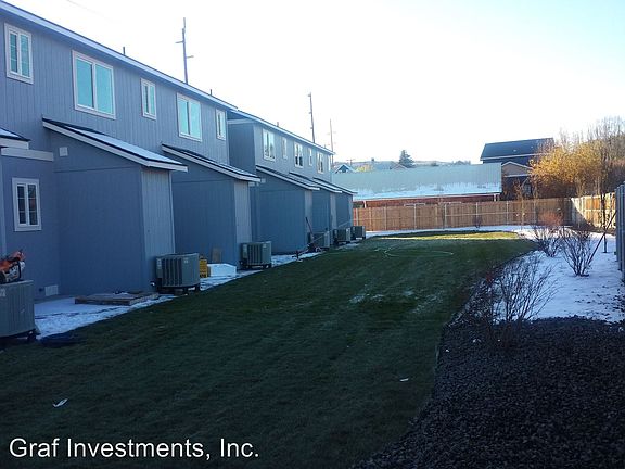 3rd image of 907 W Cherry Ave