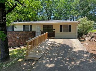42 Oakview Dr, North Little Rock, AR 72118