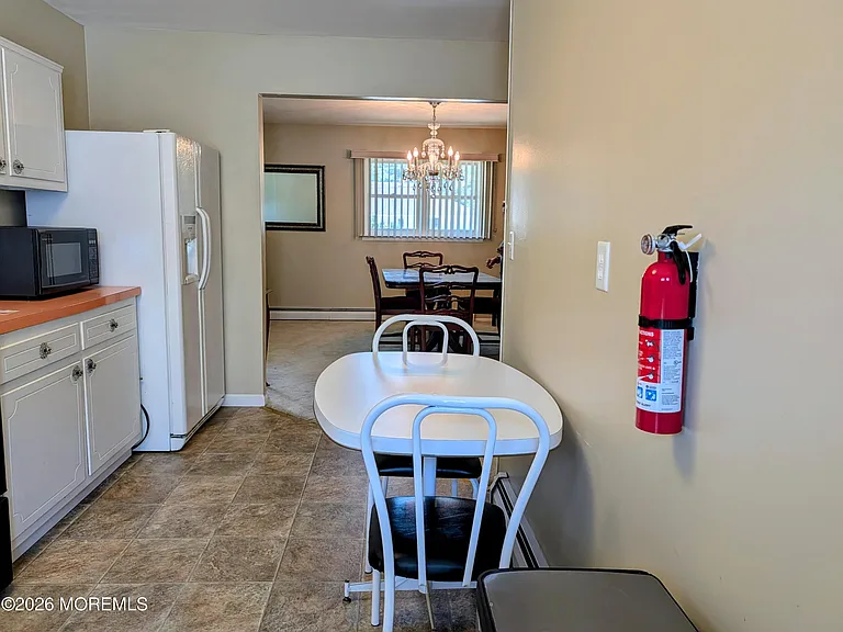 1936 Mount Carmel Blvd — Photo 8