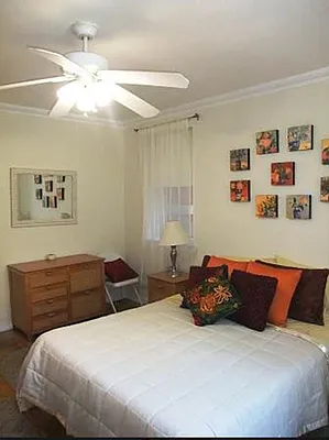 Rented by Owner | media 12