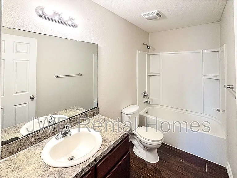 8520 Cocoa Ave — Photo 15