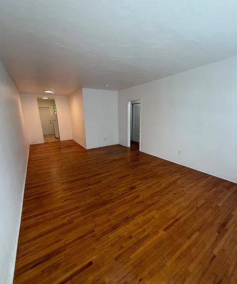 9300 E Bay Harbor Dr #204 — Photo 2