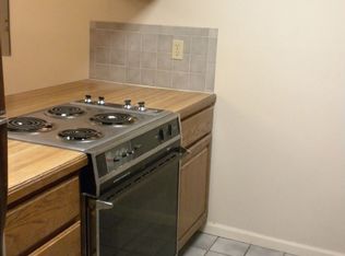 104-5 E Green Meadows Rd, Columbia, MO 65203