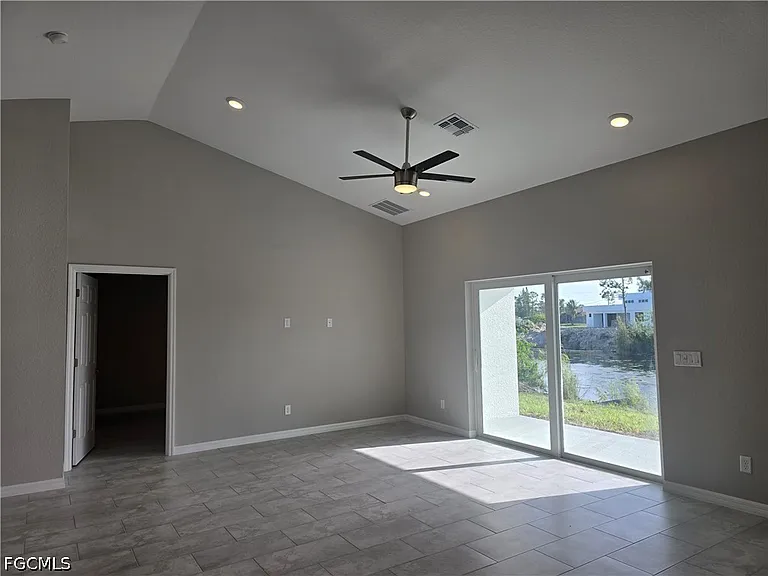 4309 NE 20th Court Cpe — Photo 9