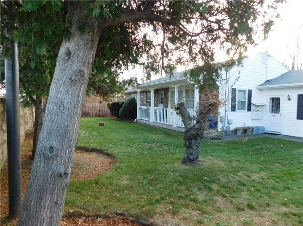 3421 Pawtucket Ave, Riverside, RI 02915