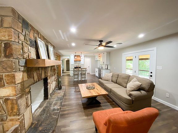 2nd image of 433 Haning Dr