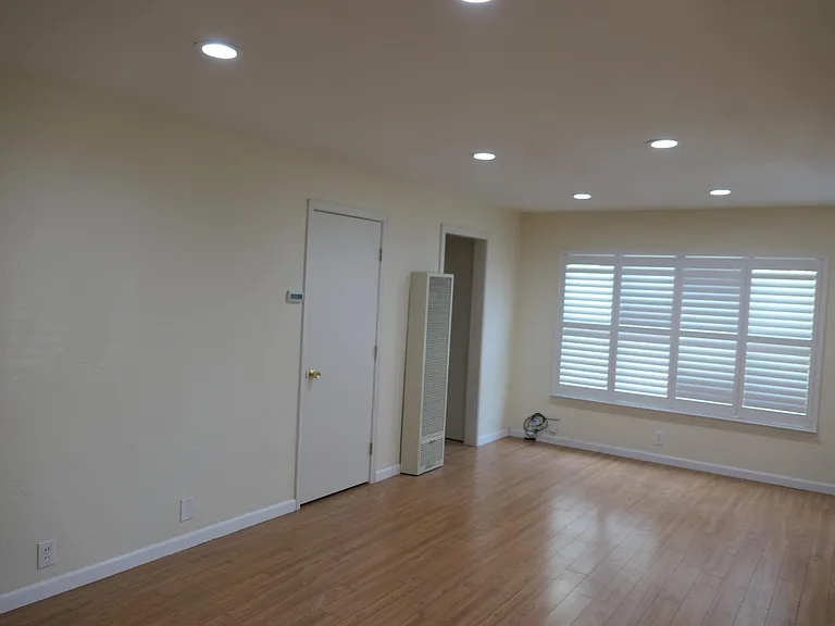 2249 Bonar St #C — Photo 25